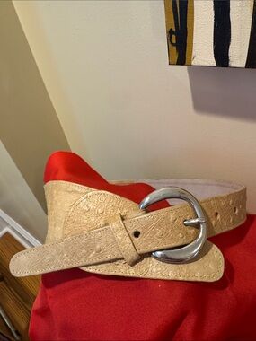 Retro Paris Vintage rare Ostrich yellow belt